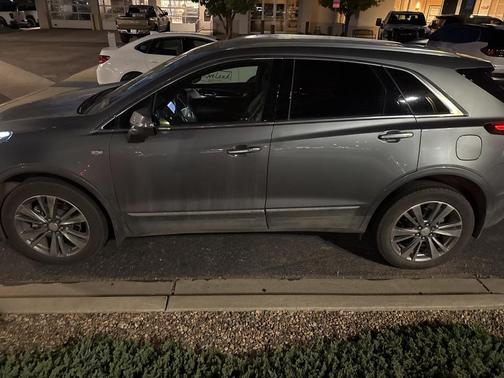 2022 Cadillac XT5 Premium Luxury