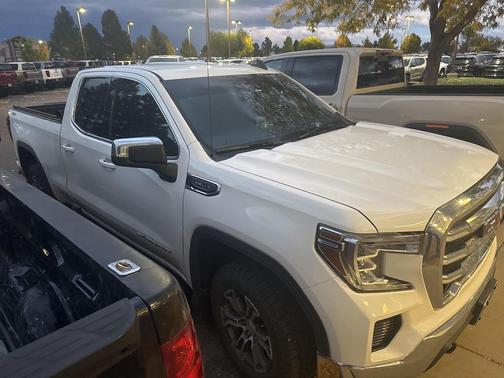 2020 GMC Sierra 1500 SLE