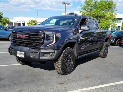 2025 GMC Sierra 1500 AT4X