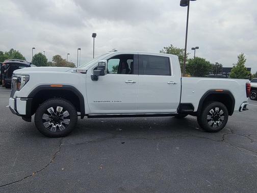 2025 GMC Sierra 2500 Denali
