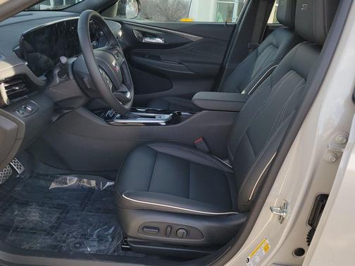 2026 Buick Envista Sport Touring FWD