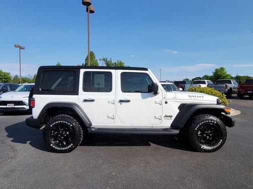 2022 Jeep Wrangler Willys