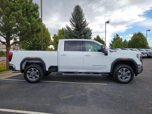 2026 GMC Sierra 2500 SLE