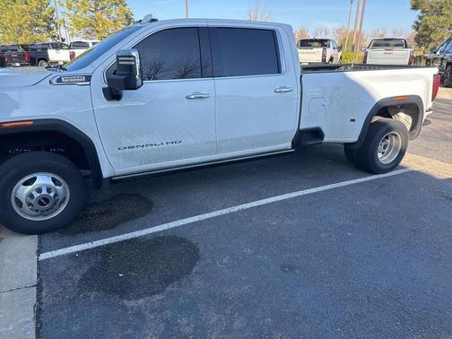 2022 GMC Sierra 3500 Denali