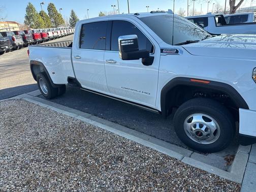 2022 GMC Sierra 3500 Denali