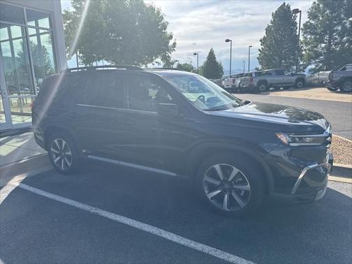 2023 Honda Pilot AWD Elite