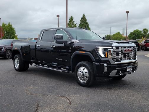 2026 GMC Sierra 3500 Denali
