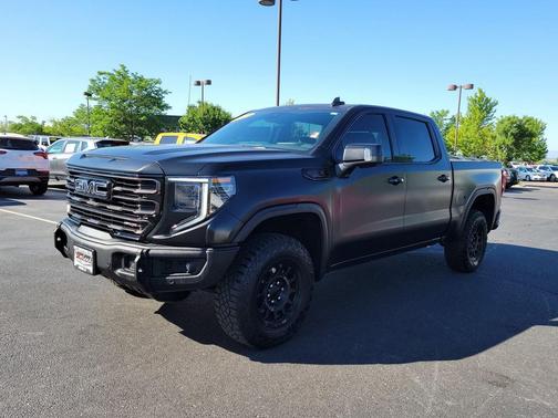 2024 GMC Sierra 1500 AT4X