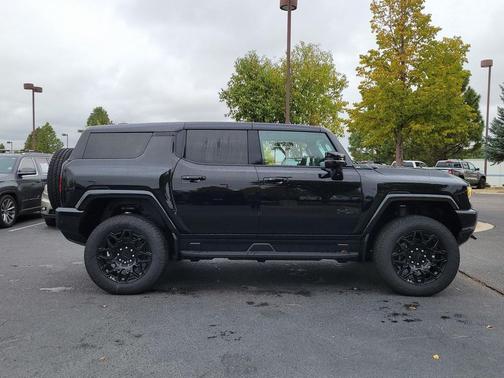 2026 GMC HUMMER EV SUV 2X