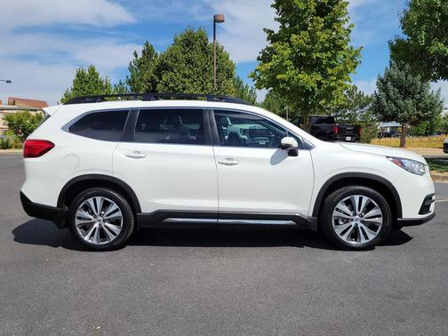 2022 Subaru Ascent Limited 7-Passenger