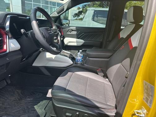 2024 GMC Canyon AT4X