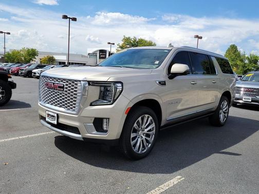 2023 GMC Yukon XL Denali