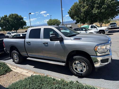 Billet Silver Metallic Clearcoat 2024 RAM 2500 Tradesman Crew Cab 4x4 6'4' Box