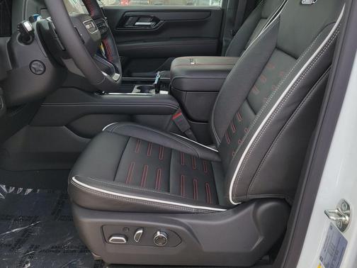 2026 GMC Yukon XL 4WD AT4 Ultimate