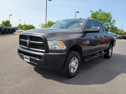 2018 RAM 3500 Tradesman Crew Cab 4x4 6'4' Box