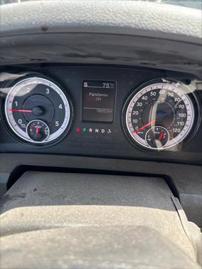 2018 RAM 3500 Tradesman Crew Cab 4x4 6'4' Box