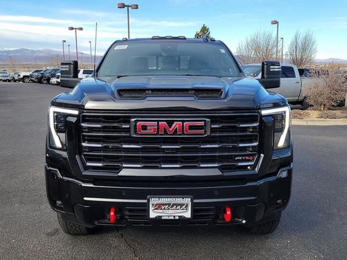 2026 GMC Sierra 2500 AT4