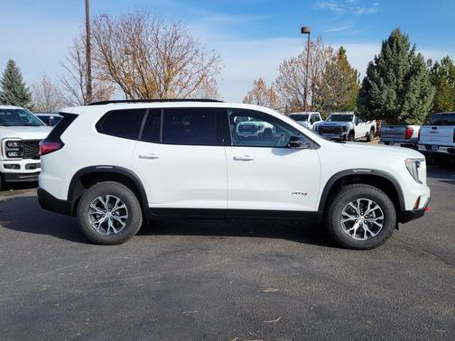 2026 GMC Acadia AT4 AWD