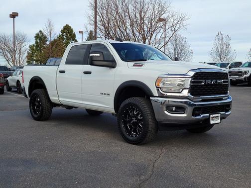 2023 RAM 2500 Big Horn Crew Cab 4x4 6'4' Box