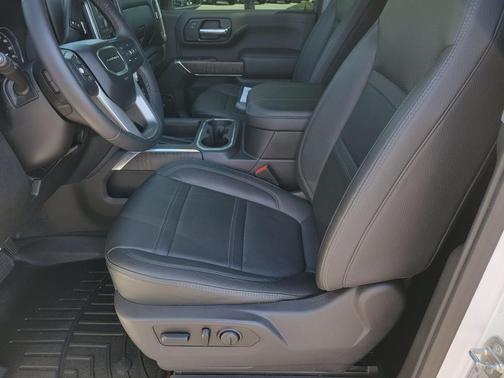 2023 GMC Sierra 2500 Denali