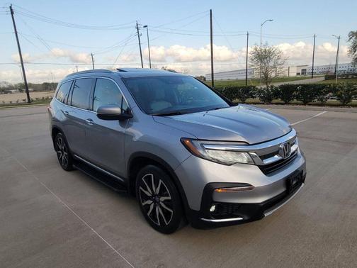 2019 Honda Pilot Touring 7-Passenger