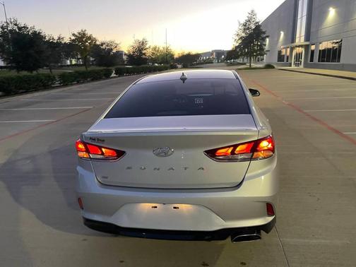 2019 Hyundai SONATA SE