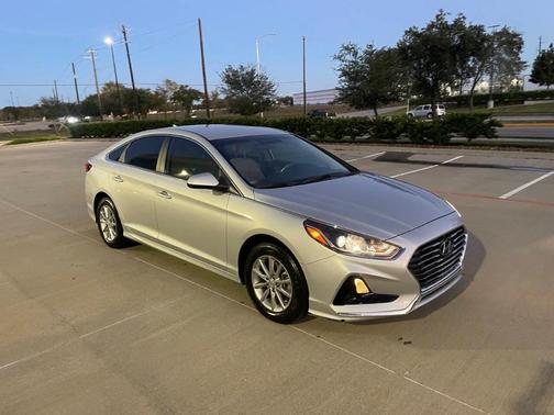 2019 Hyundai SONATA SE