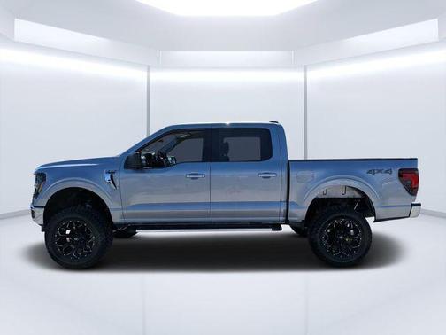 ICONIC SILVER METALLIC 2025 Ford F-150 XLT