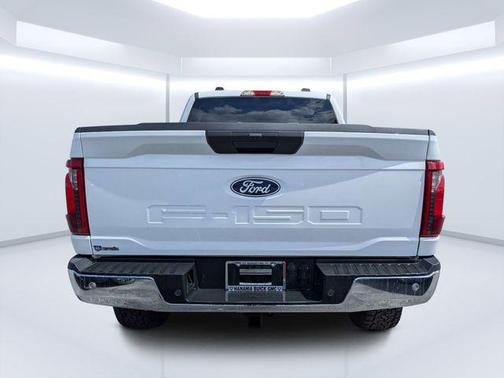 OXFORD WHITE 2025 Ford F-150 XLT