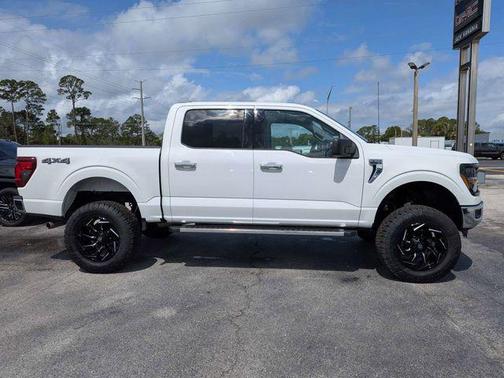 OXFORD WHITE 2025 Ford F-150 XLT