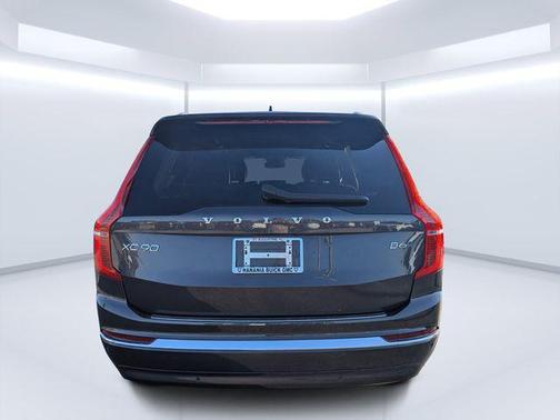2024 Volvo XC90 B6 Ultimate Bright Theme 7-Seater