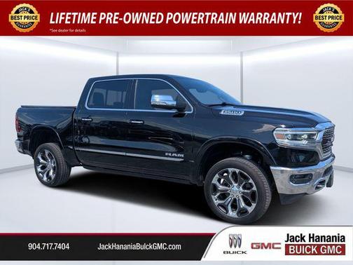 Diamond Black Crystal Pearlcoat 2019 RAM 1500 Limited