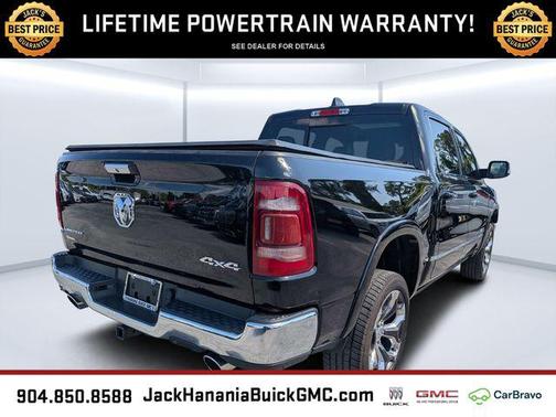 Diamond Black Crystal Pearlcoat 2019 RAM 1500 Limited