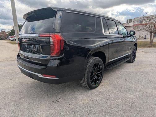 2026 GMC Yukon XL 4WD Elevation