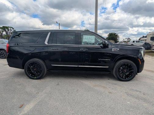 2026 GMC Yukon XL 4WD Elevation