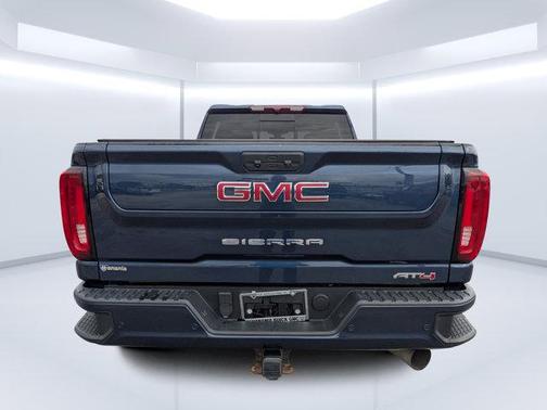 2022 GMC Sierra 2500 AT4