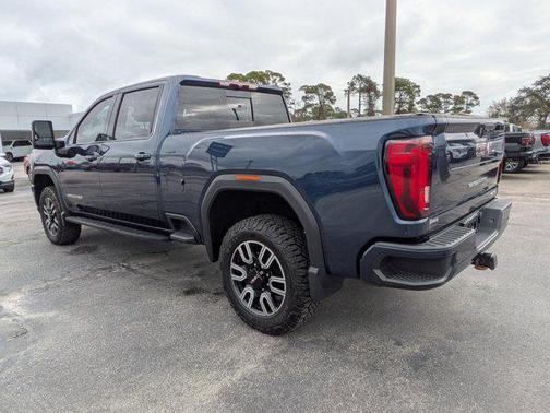 2022 GMC Sierra 2500 AT4