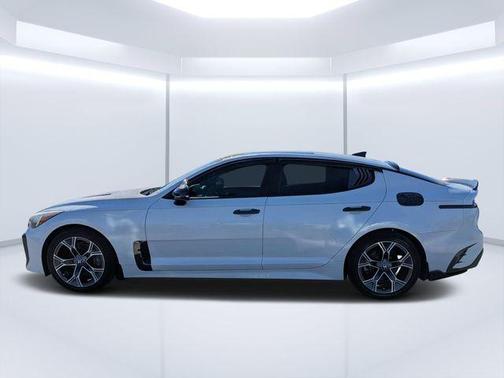 Snow White Pearl 2020 Kia Stinger GT-Line
