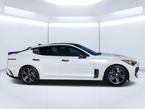 Snow White Pearl 2020 Kia Stinger GT-Line