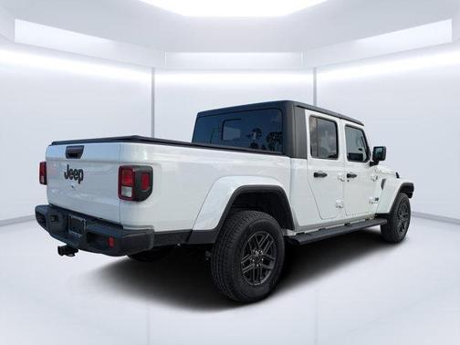 2024 Jeep Gladiator Sport S