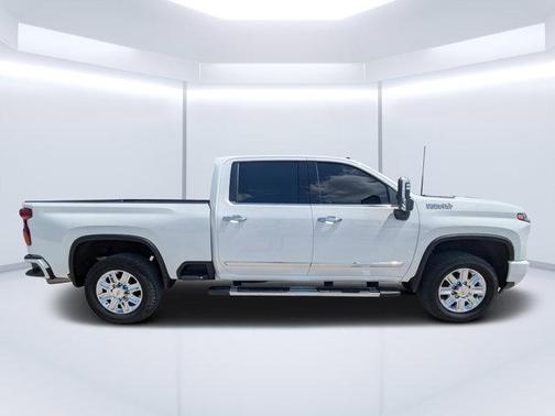2024 Chevrolet Silverado 2500 High Country