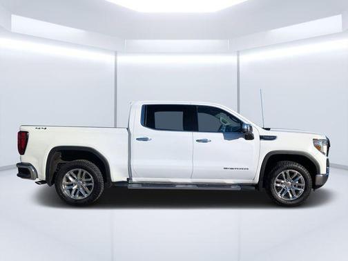 Summit White 2021 GMC Sierra 1500 SLT