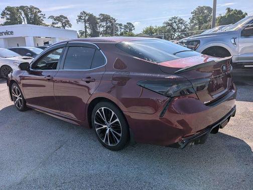 Ruby Flare Pearl 2018 Toyota Camry SE