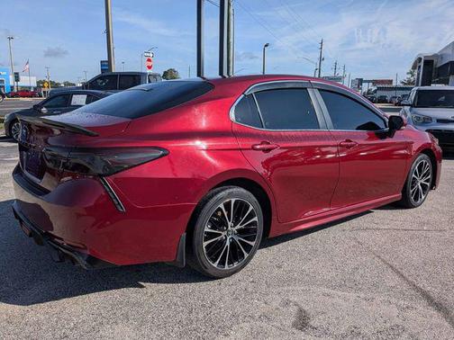 Ruby Flare Pearl 2018 Toyota Camry SE
