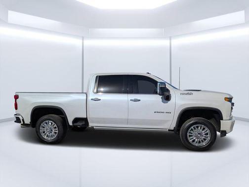 Iridescent Pearl Tricoat 2020 Chevrolet Silverado 2500 High Country