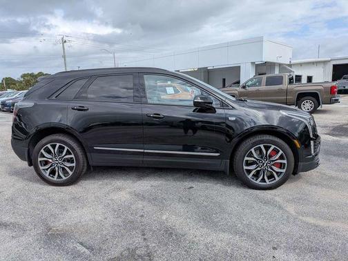 Stellar Black Metallic 2023 Cadillac XT5 Sport