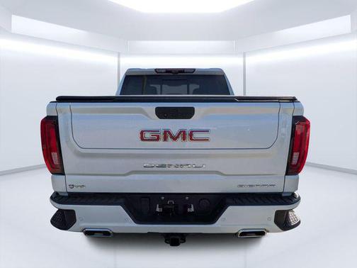 White Frost Tricoat 2021 GMC Sierra 1500 Denali