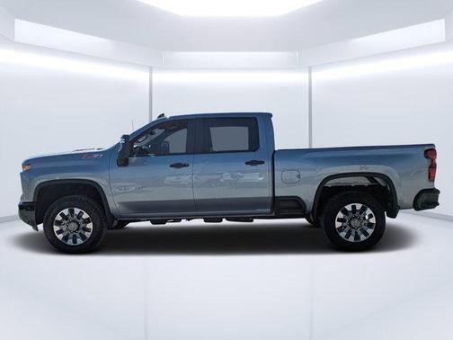 2025 Chevrolet Silverado 2500 Custom