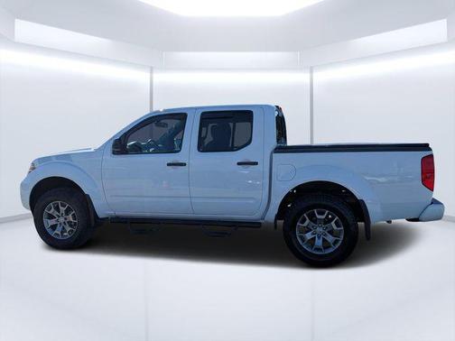 Glacier White 2020 Nissan Frontier SV
