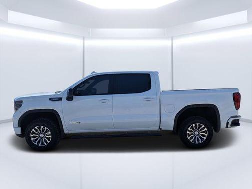 Summit White 2022 GMC Sierra 1500 AT4